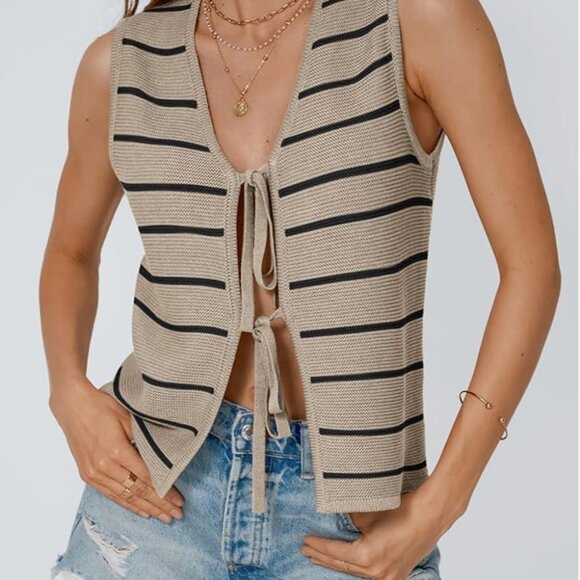 NWT - Lillusory - Womens Crochet Tie Front Sweater Vest Tank Top - Y2K - Size L - Picture 2 of 6